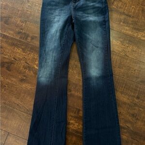 Levi's MidRise Bootcut 27/34